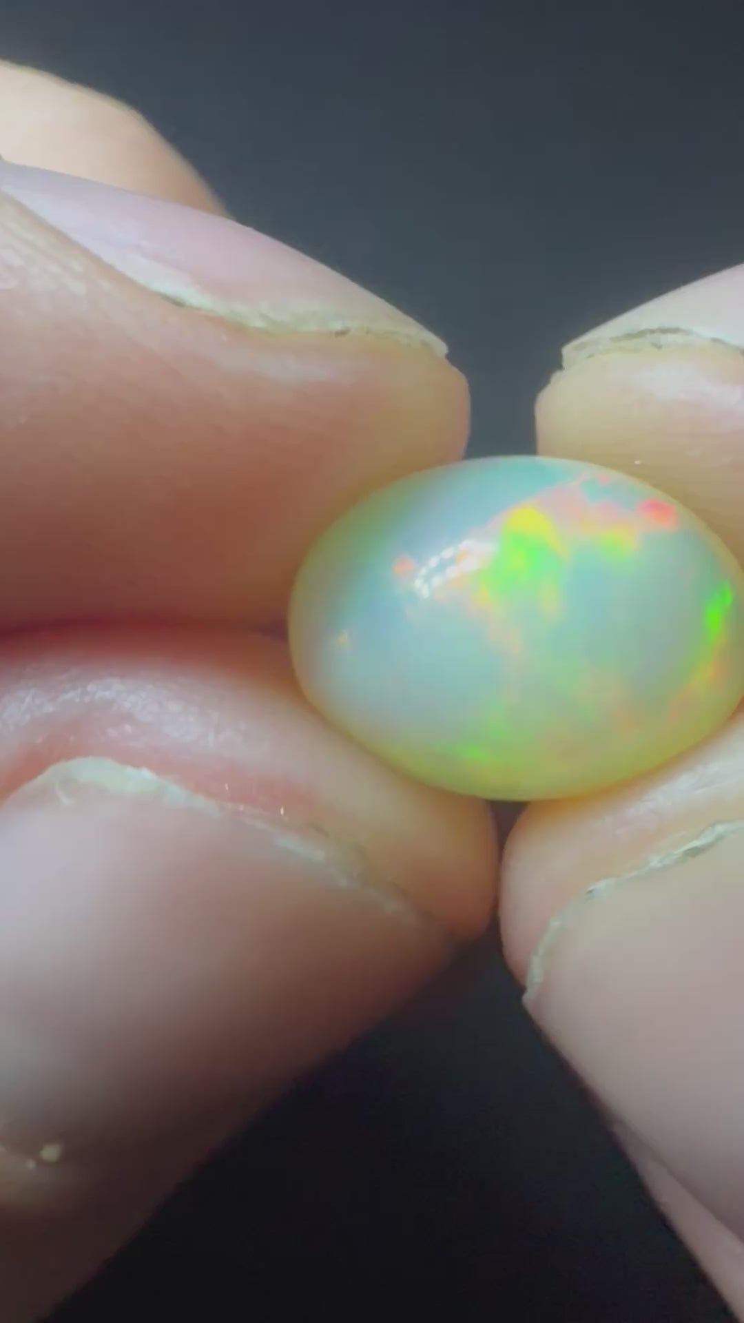 3.32 CTS STUNNING FLASHES